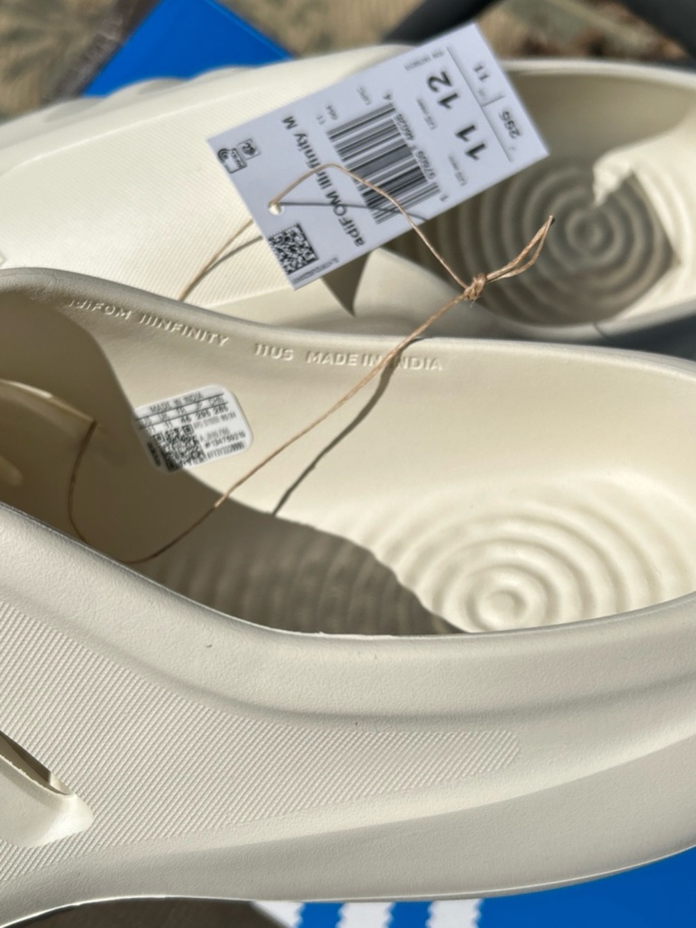 adidas Mens 11  women’s 12 adiFOM IIInfinity Mules White JH6766 - Picture 8 of 10